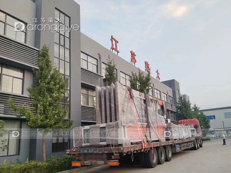 ���Ϲ���վ�_������D��