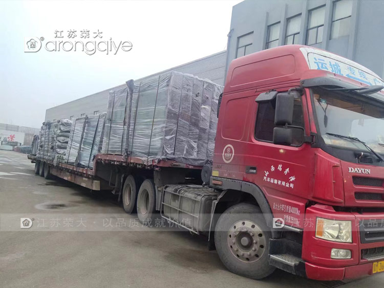 火熱開門紅,公交車站臺(tái)廠家發(fā)貨配圖一