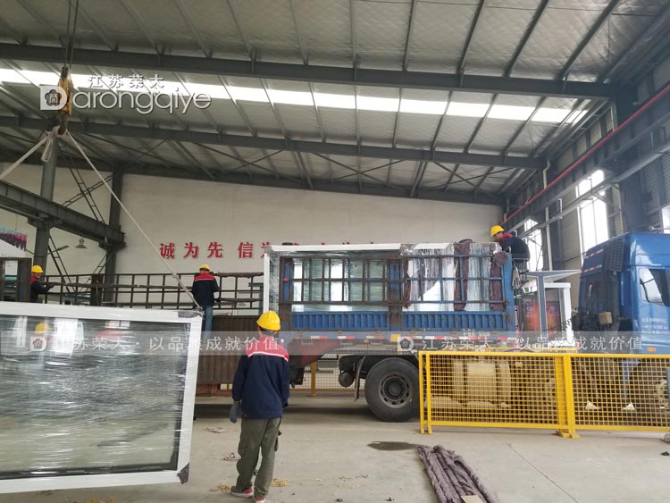 山東候車亭發(fā)貨圖一